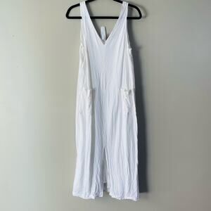 Old Navy white cotton tank maxi dress with pockets and front slit (Size: M)